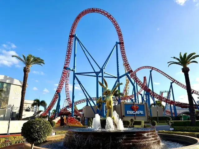 Theme park rollercoaster